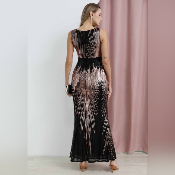 XUCTHHC Sleeveless Black and Rose Gold Sequin Bodycon Gown - Picture 6 of 13